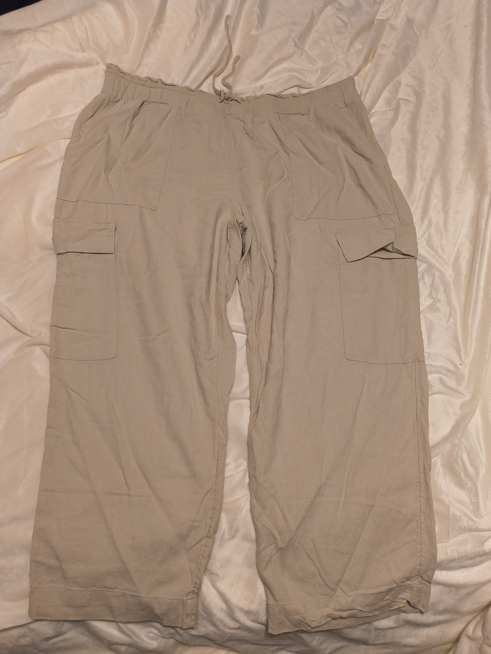 Time and Tru Womens Tan Cargo Pants with Drawstring Waist
